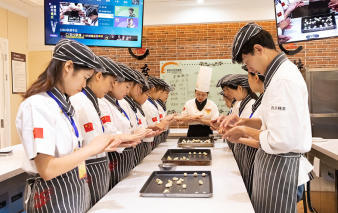 掌勺未來，成就美味人生 專業廚師培訓學校招生啟事